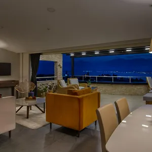 إيه آر كيه كيه هومز أنطاليا